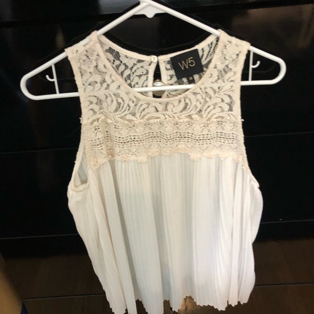 Cute Summer Top by W5